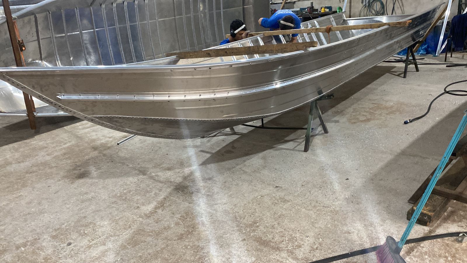 Barco com acabamento premium