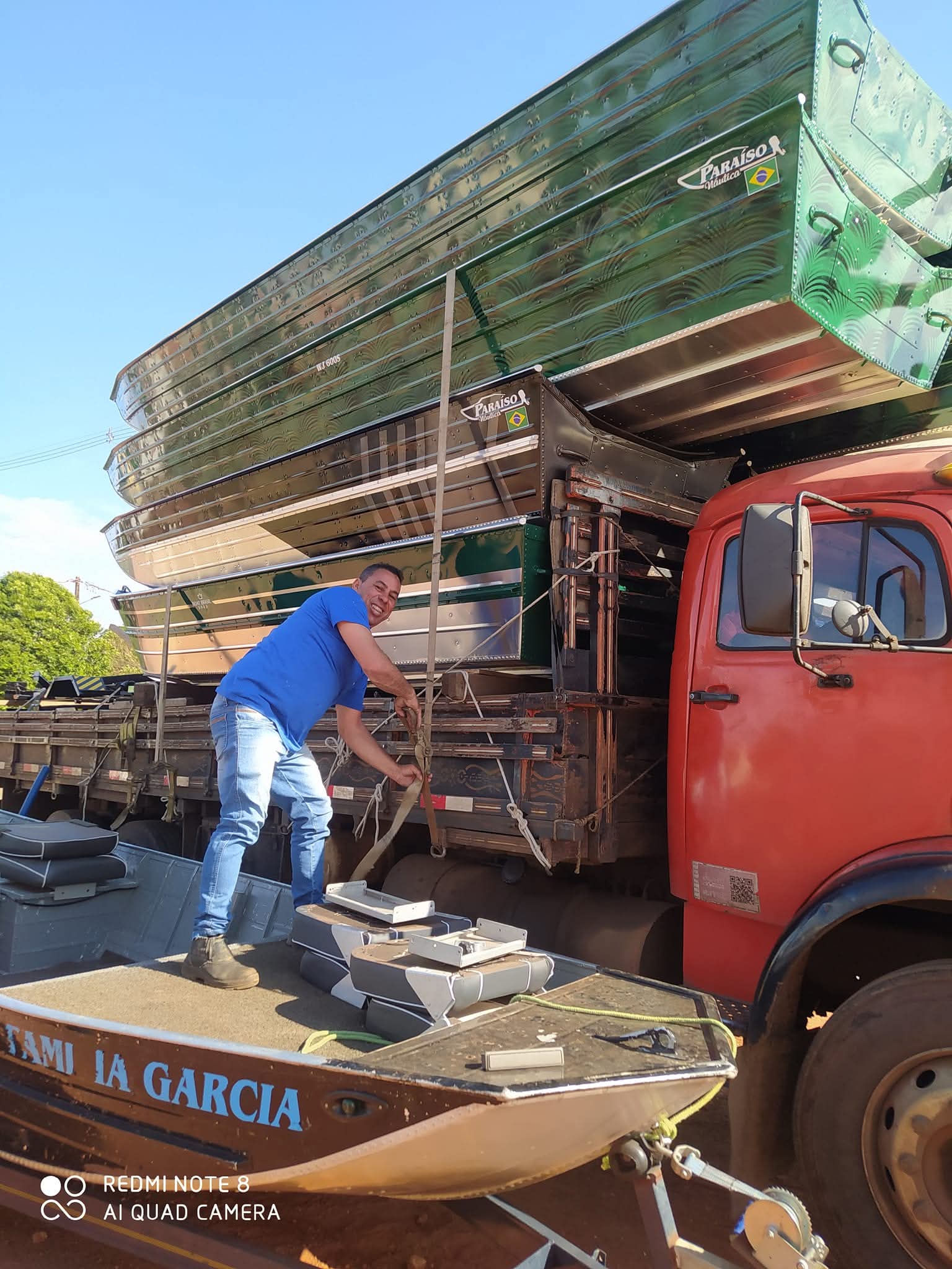 Barco de alumínio modelo 3
