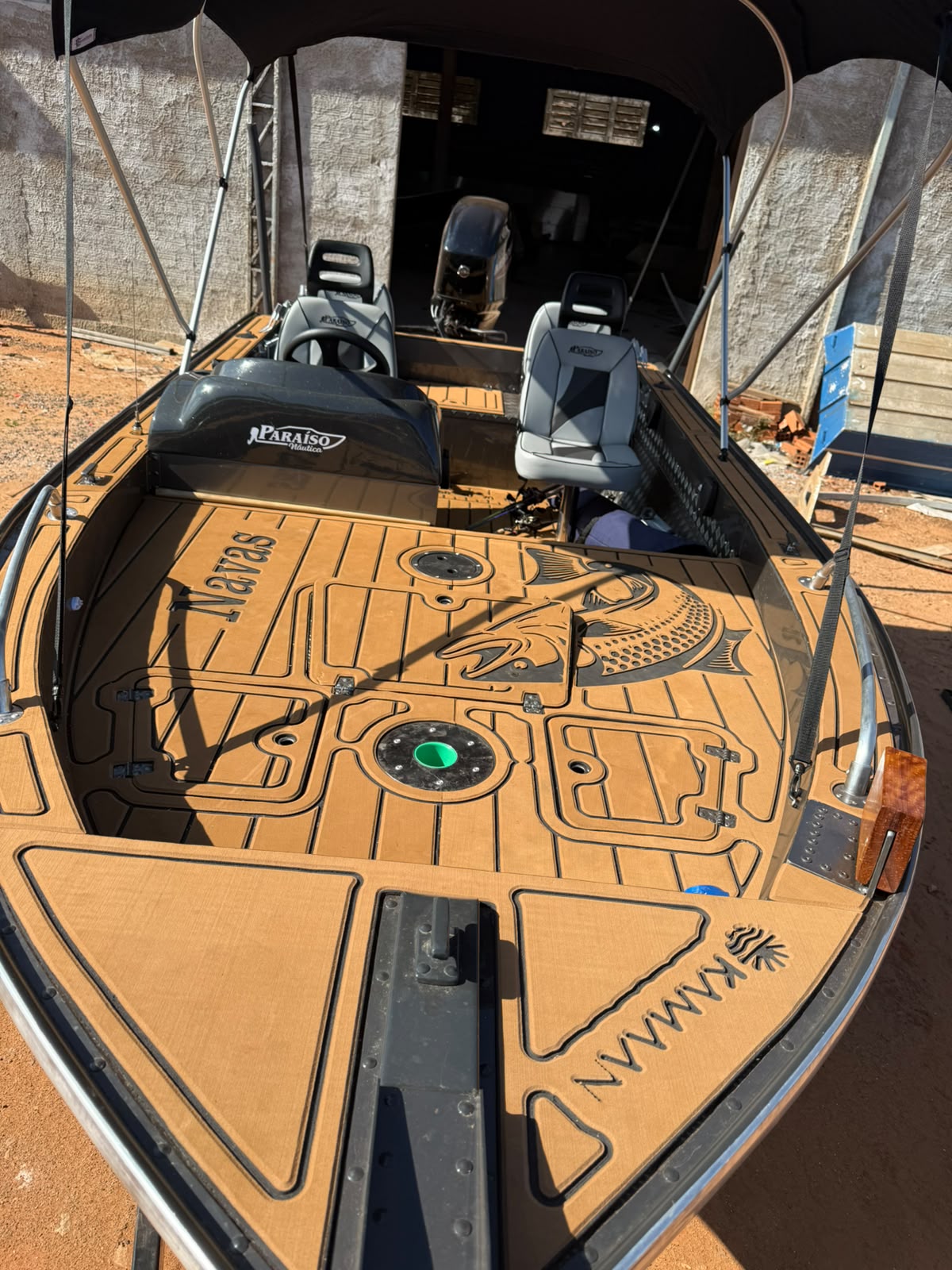 Barco de alumínio modelo 11