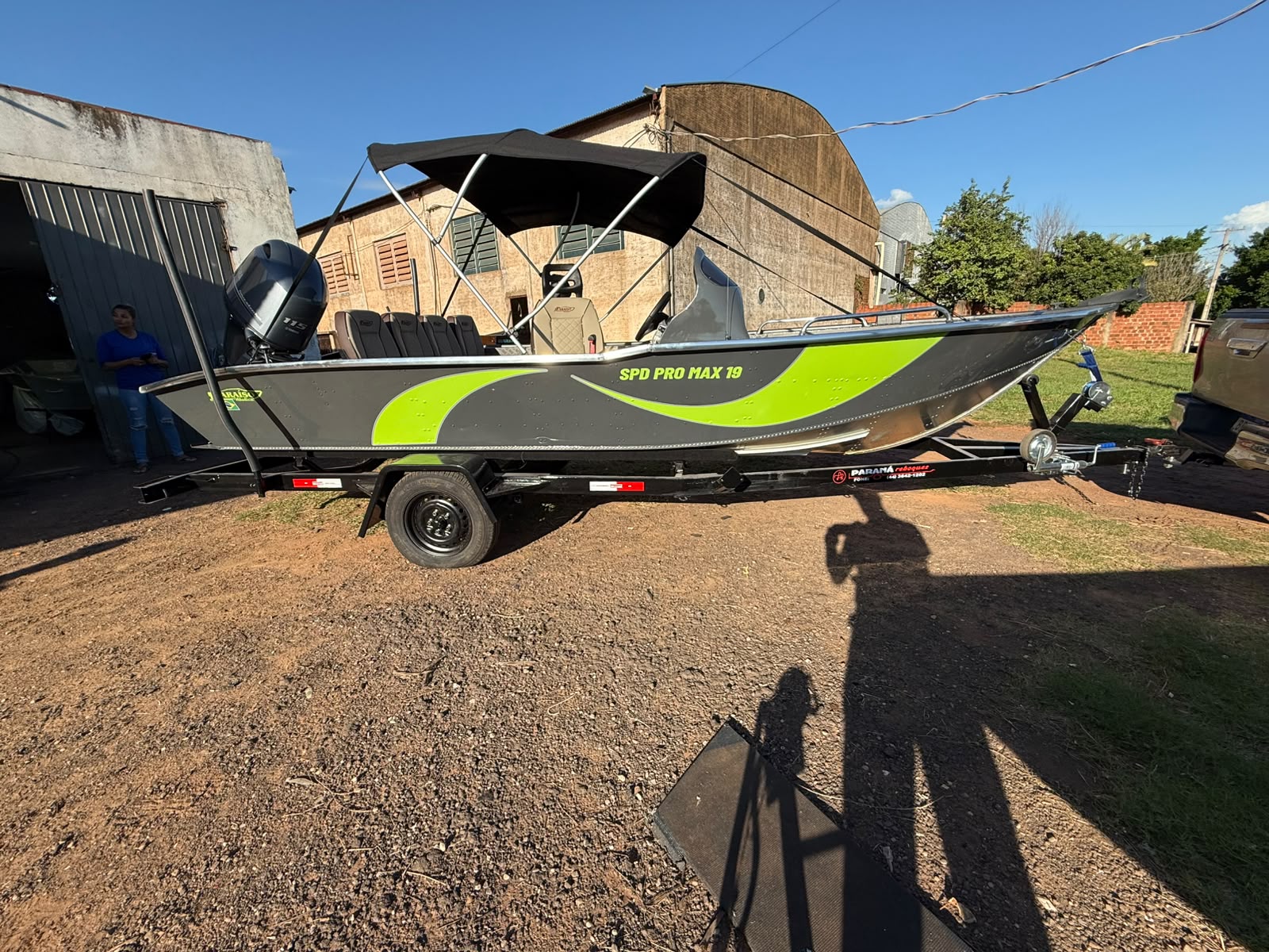 Barco de alumínio modelo 17